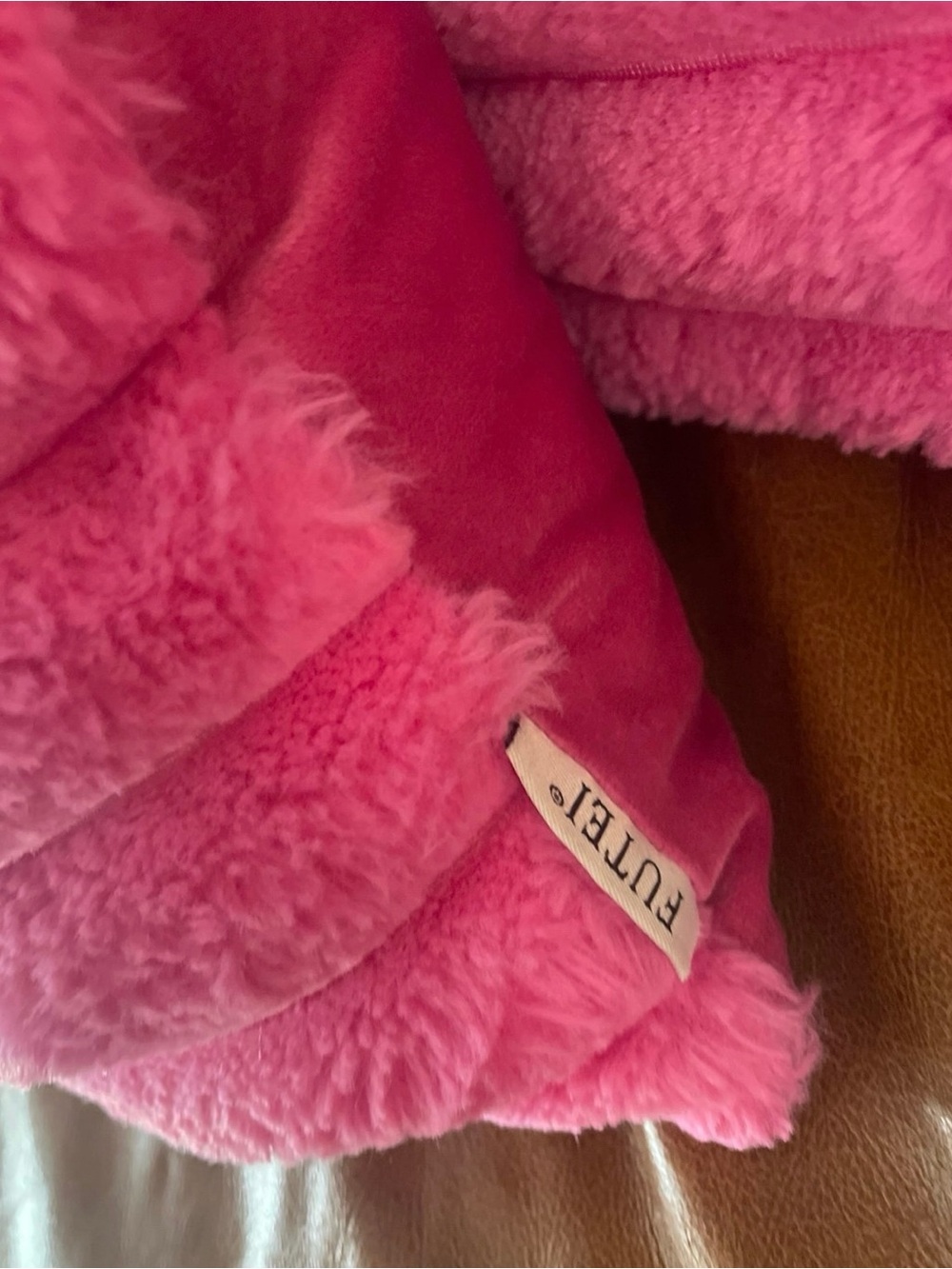 Amazon Pink Ribbed Plush Throw Pillow Covers - Picture 3 of 3